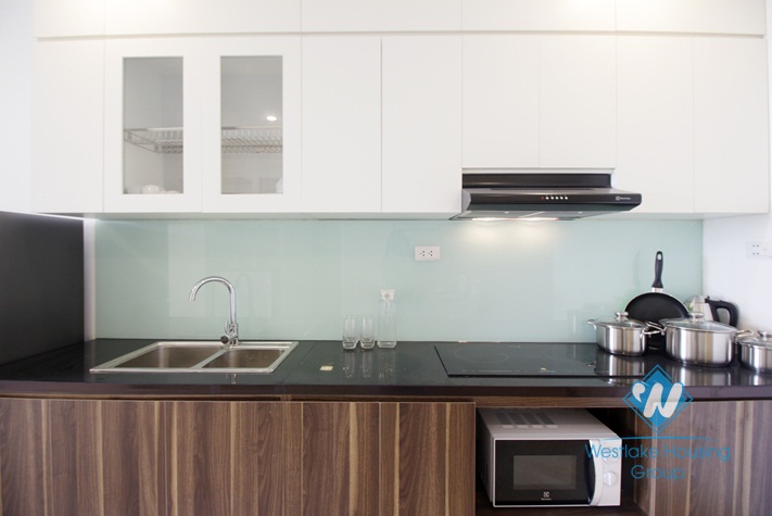 Lovely penthouse apartment rental with a beautiful terrace and West lake view